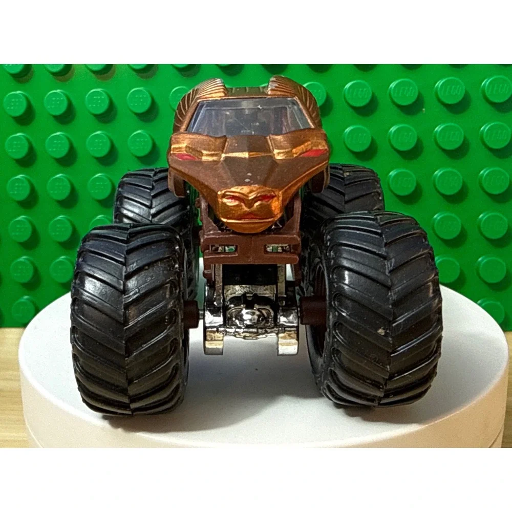 Hot Wheels Monster Jam The Ram Monster Truck Copper Diecast Mattel BKT Tires
